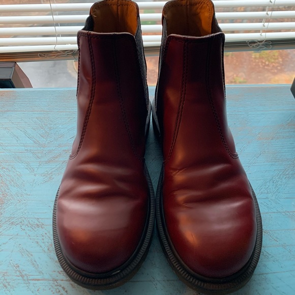 dr martens 2976 cherry red